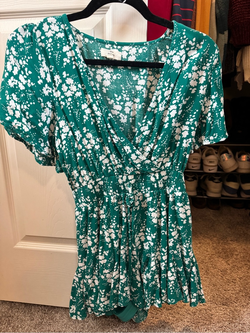 Green Floral Wrap-Style Women’s entro romper